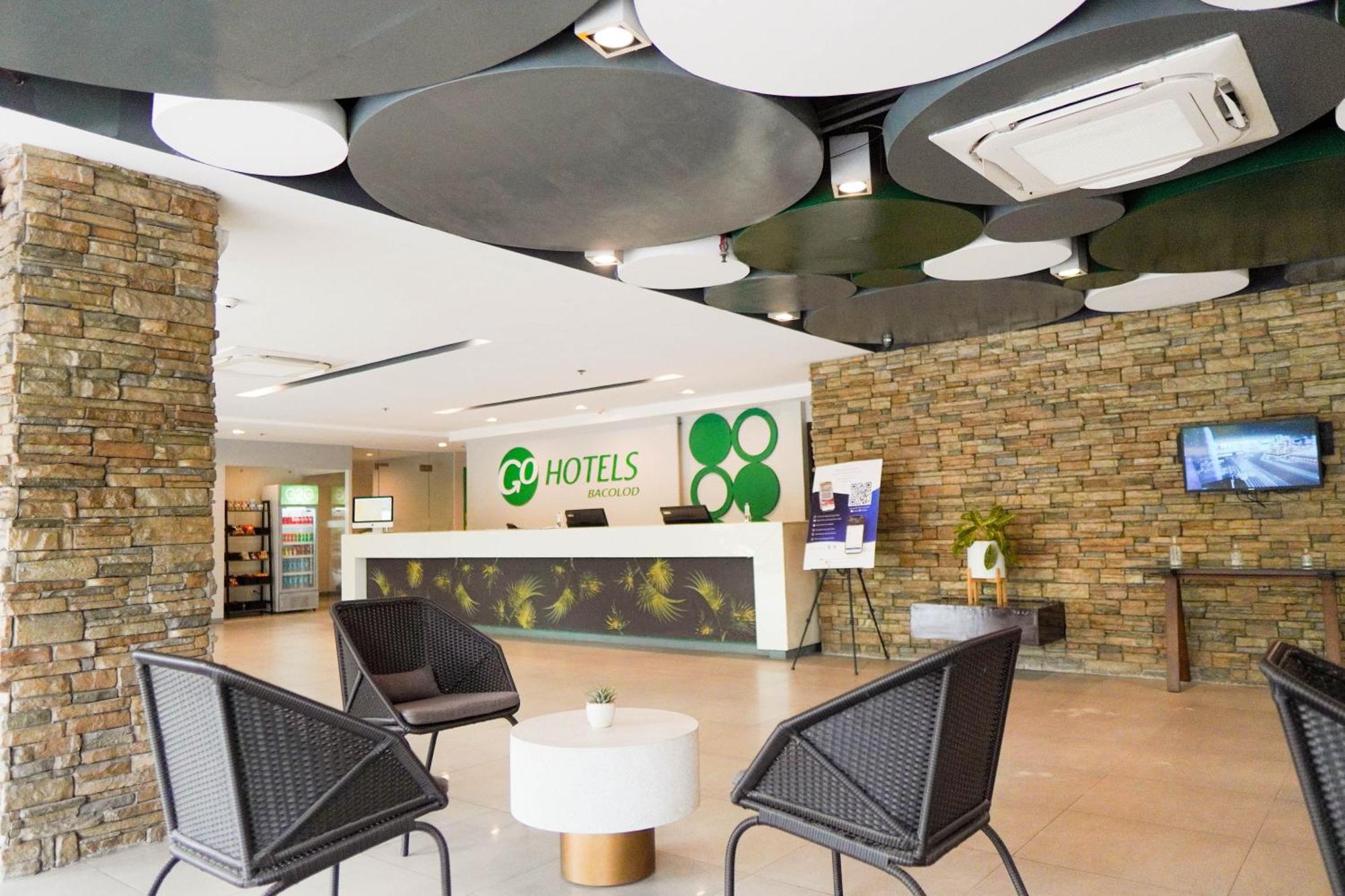 Go Hotels Баколод Екстер'єр фото